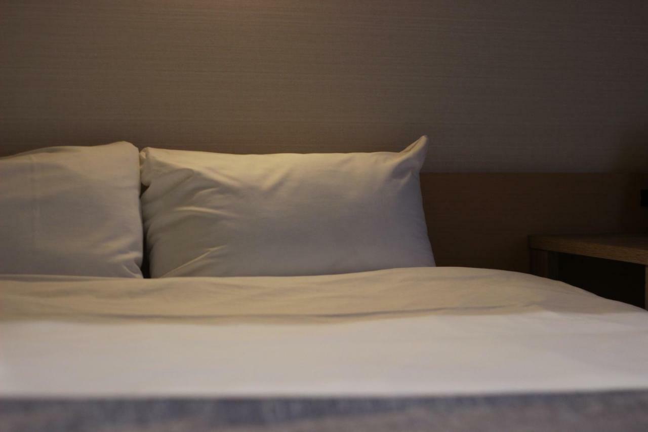 Akari Higashiyama Nijo Aparthotel Kiotó Kültér fotó